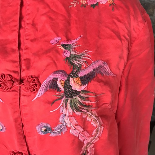 Vintage Chinese Golden Bee Red Kimono Robe Sz 40 Frog Buttons Embroidery Birds