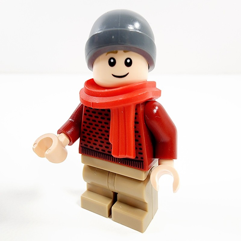 Lego Kevin McCallister Minifigure Ideas 21330 Home Alone idea099