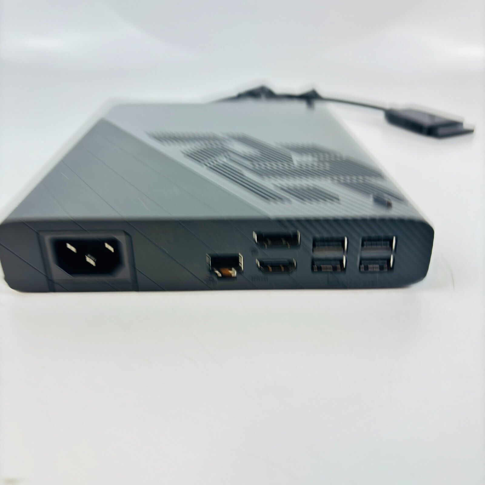 Asus ROG XG Mobile GC32L-021 External GPU | AMD Radeon RX Asus ROG XG Mobile GC32L-021 External GPU | AMD Radeon RX