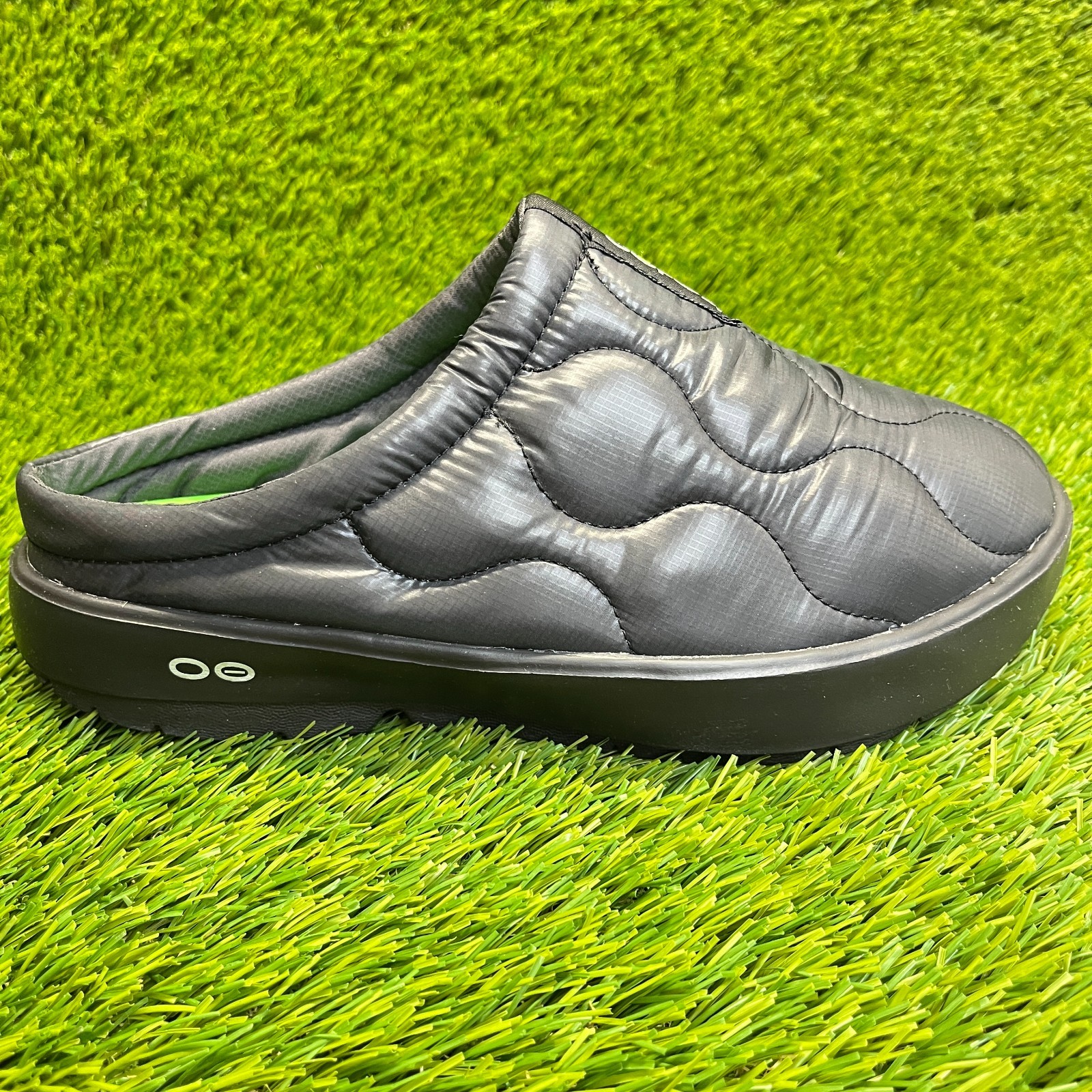 Oofos OOcoozie Thermo Mule Womens Size 9 Black Casual Slip