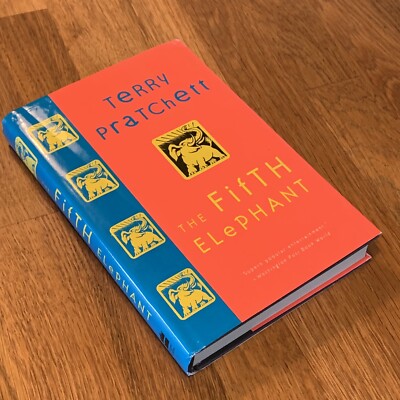 The Fifth Elephant TERRY PRATCHETT Discworld Fantasy HCDJ First Edition BCE