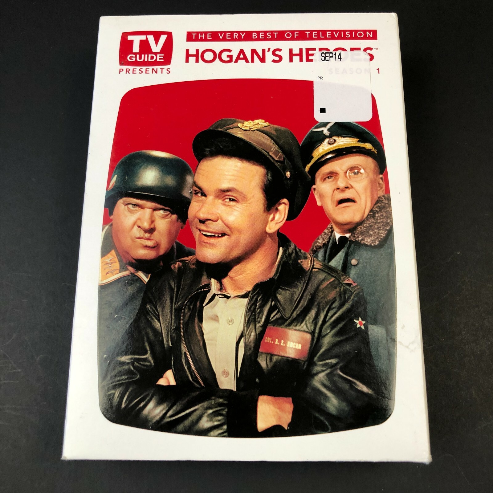 Fan Favorites: the Best of Hogan&#39;s Heroes ／ [DVD] [Import] Fan Favorites: The Best of Hogan's Heroes - Walmart.com