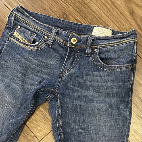 DIESELのジーンズ LOWKYサイズ24 DIESEL - DIESELのジーンズ LOWKYサイズ24の通販 by ひまわり's