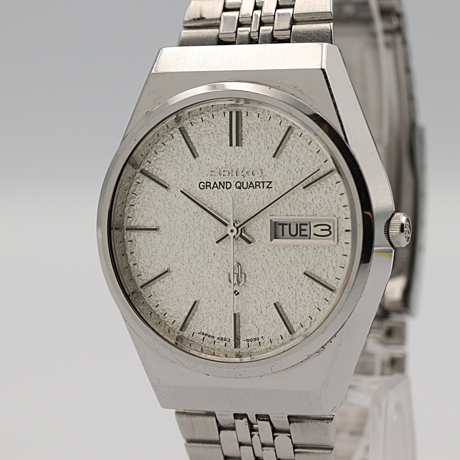 NEAR MINT* Vintage 1976 SEIKO GRAND 4843-8100 Qz Silver
