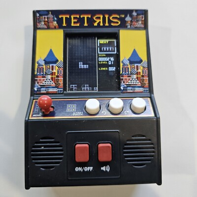 Arcade Classics - TETRIS Retro Mini Handheld Arcade Game 09594