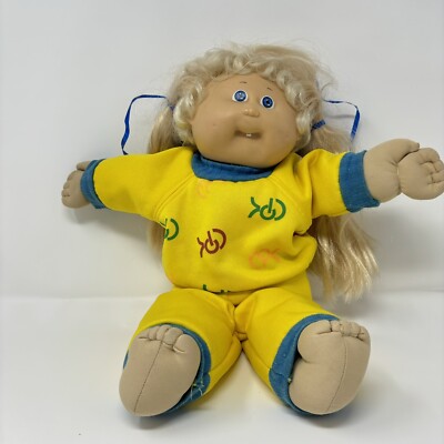 Cabbage Patch Doll Corn Silk Kids 64 Head Mold Blonde Hair Blue Eyes Pre-Owned