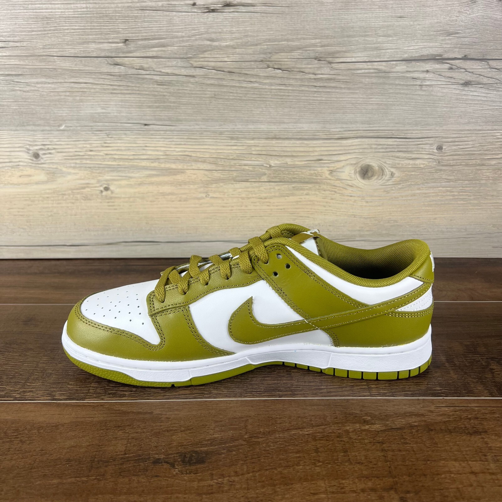 Nike Dunk Low Pacific Moss Mens Size 11 White DV0833 105 | eBay