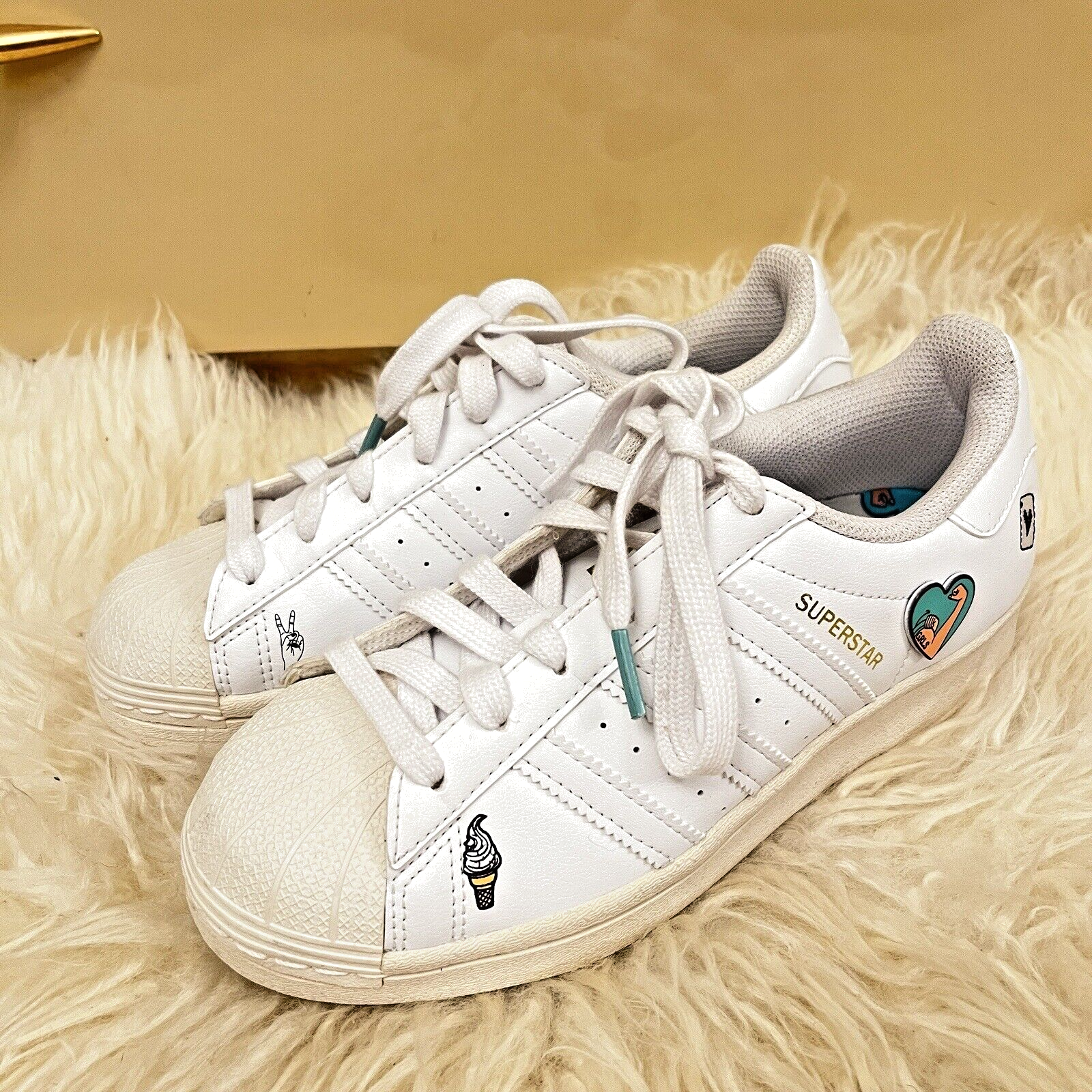 Adidas Superstar Shoes - Kids - Cloud White / Cloud White / Gold - 7