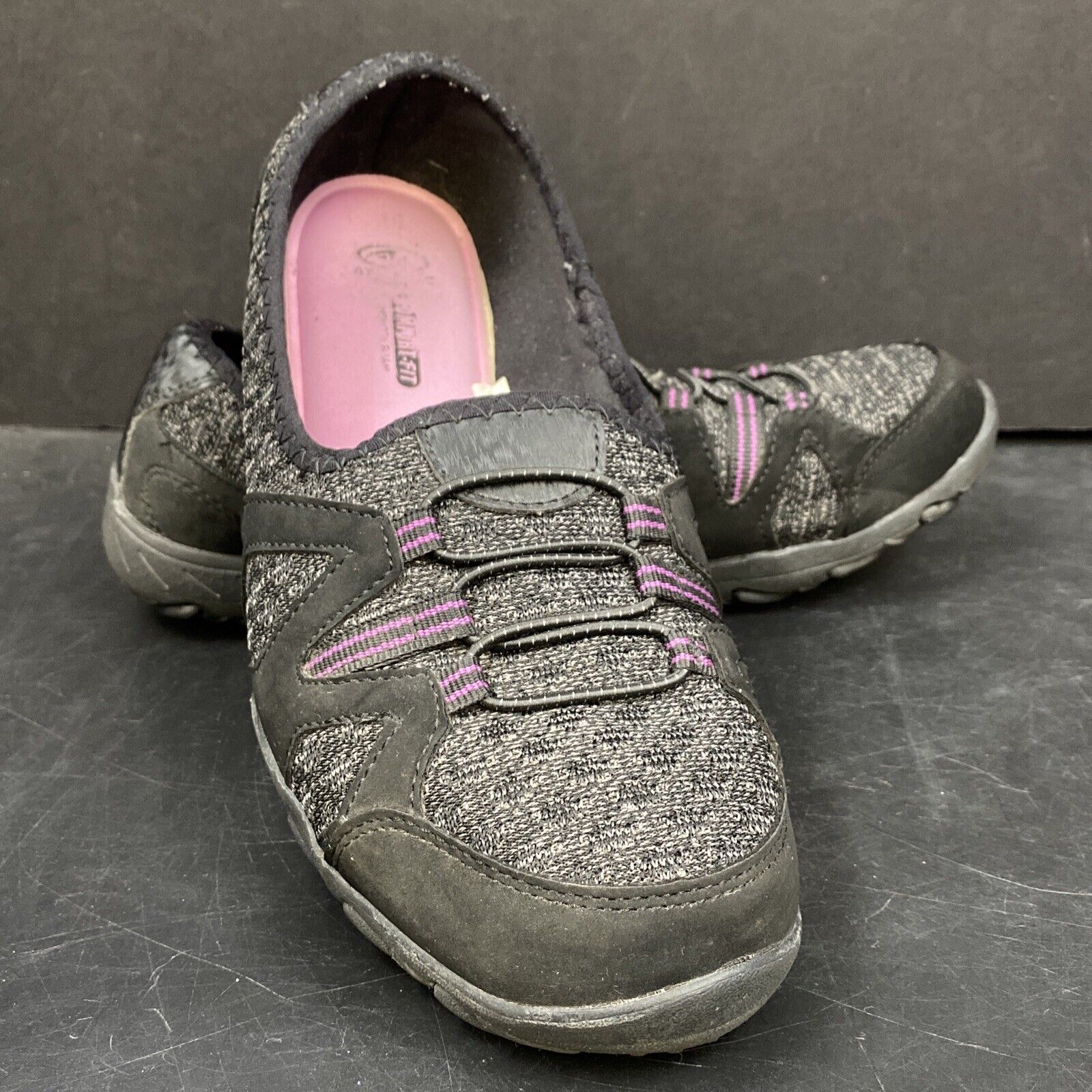 Athletic works women's hotsell low bungee shoe