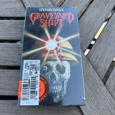 Stephen King's Graveyard Shift (1990) VHS, Paramount Pictures NEW SEALED