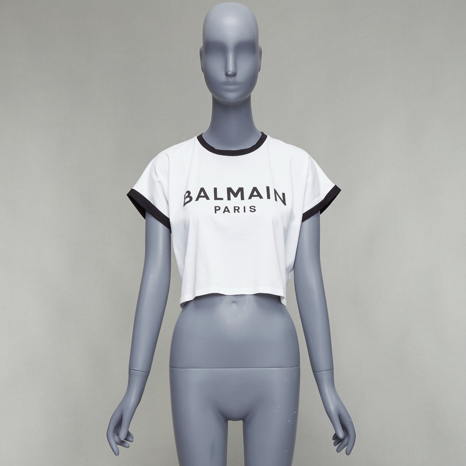 Midriff-baring Laminated Bell Sleeve Sweaters Midriff-baring Laminated Bell Sleeve Sweaters