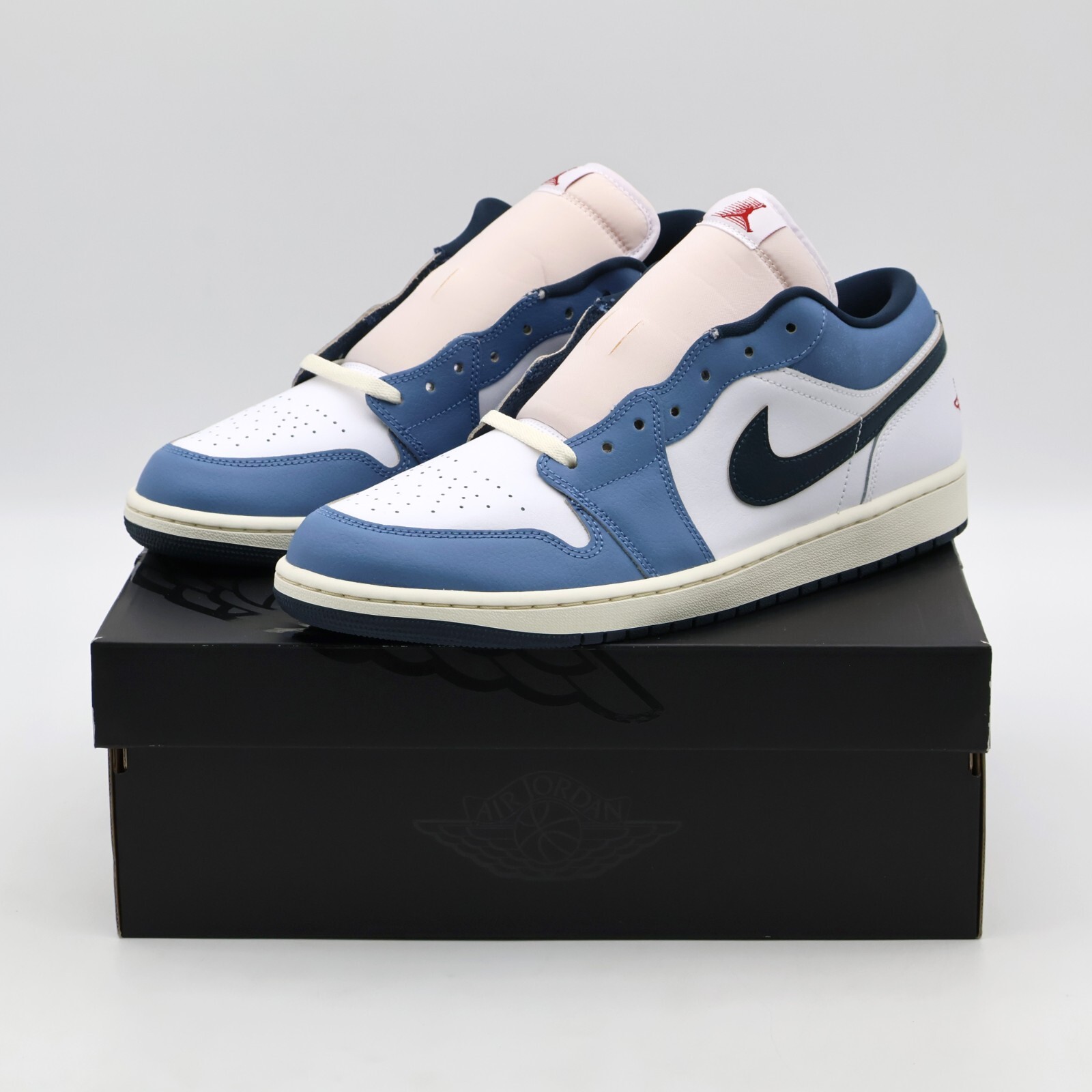 送料込み 追跡あり Nike Air Jordan 1 Low \