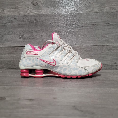 nike shox NZ LE womens Size 8 cheetah leopard print pink nike shox NZ LE womens Size 8 cheetah leopard print pink