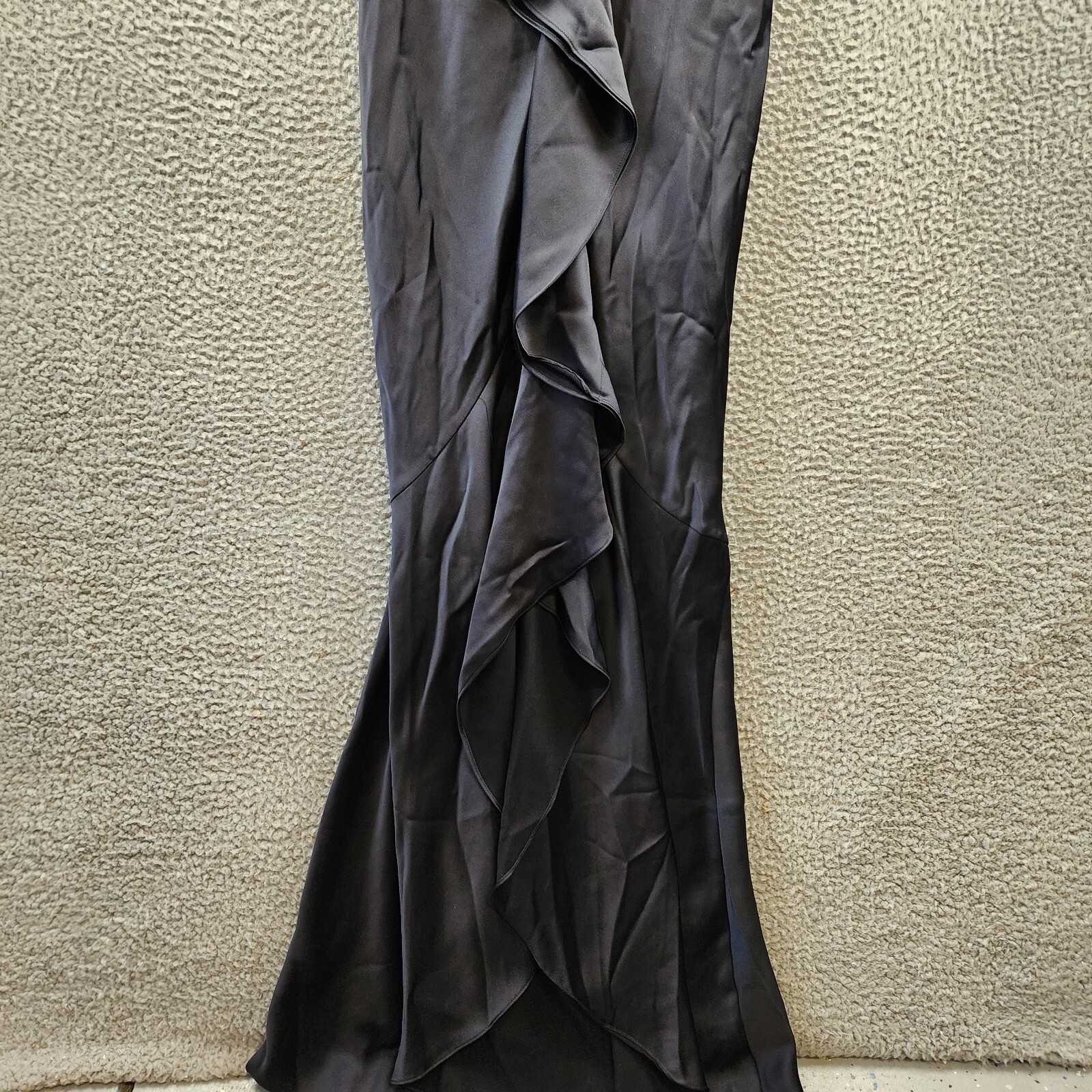 RAMY BROOK RAMY BROOK TERA RUFFLE HALTER GOWN WOMEN'S 4 NAVY HIGH-LOW HEM TIE NECK BACK ZIP