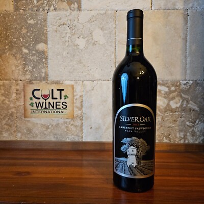 2018 Silver Oak Napa Valley Cabernet Sauvignon wine