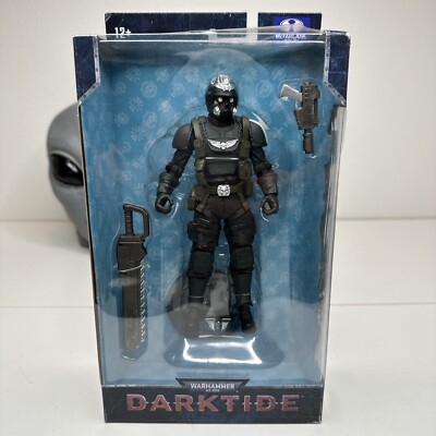 Warhammer 40,000: Darktide - Veteran Guardsman 7  Scale Action Figure Sealed