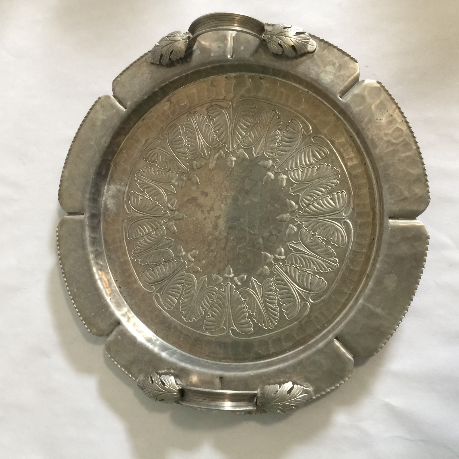 Holiday Table VTG Leaves Hammered Aluminum Serving Tray w/ Glass Insert Signed