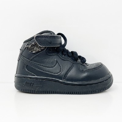 

Nike Boys Air Force 1 314197-004 Черные баскетбольные кроссовки, размер 6C, Черный, Air Force 1
