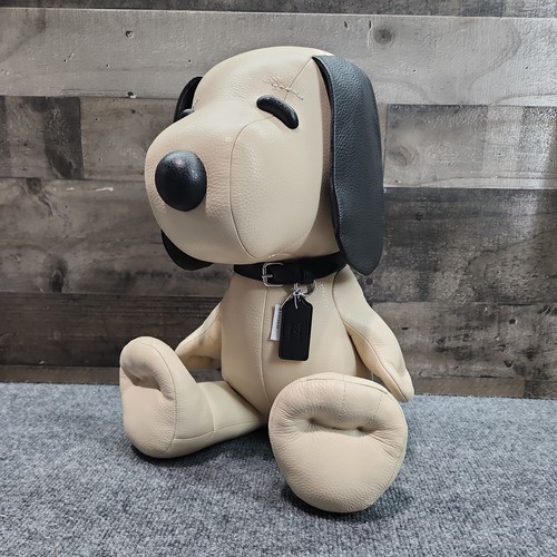 新品★コーチCOACH PEANUTS チャーリーブラウン ぬいぐるみ　bear COACH Limited Edition Peanuts Charlie Brown Bear Women's