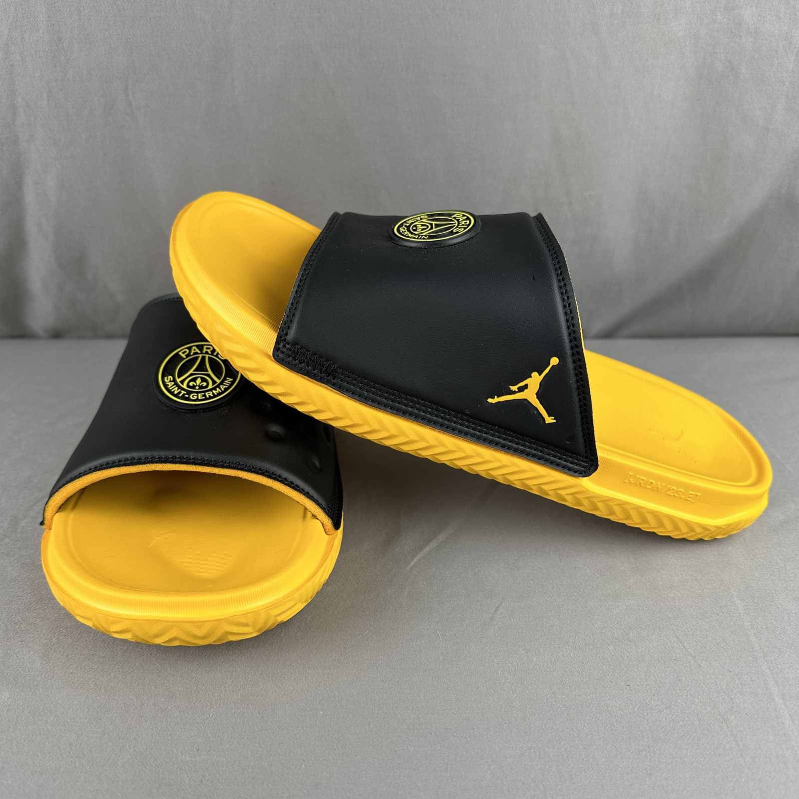 Nike Jordan Play Slide Men's 13 Black Yellow PSG Paris Saint