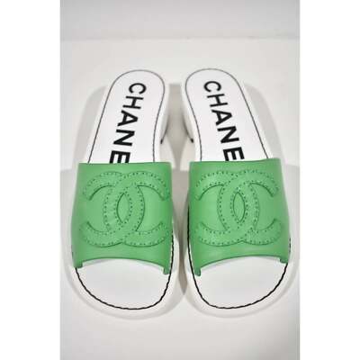 Pre-owned Chanel 22s Green Calfskin Leather White Cc Logo Mules Slide Sandal Heel Flat 37