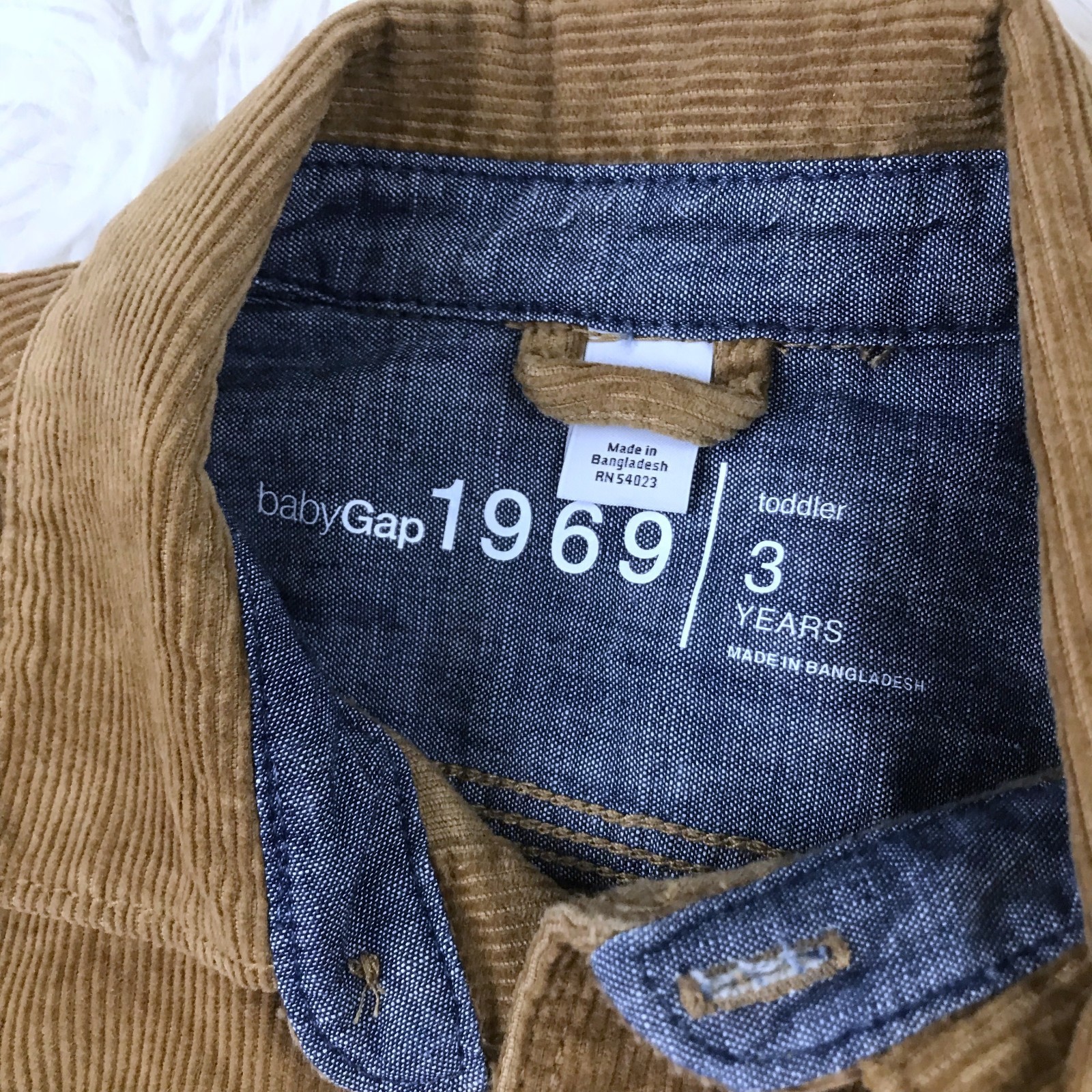 Baby Gap Kid's Boy's Size 3T 3 Years Toddler Brown Corduroy Button Front Jacket