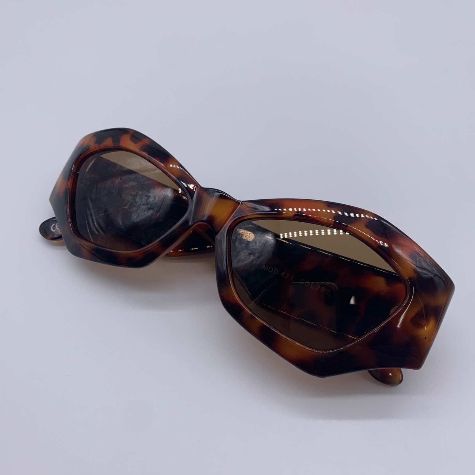 Gianni Versace MOD.421 COL.280 Tortoiseshell Sunglasses