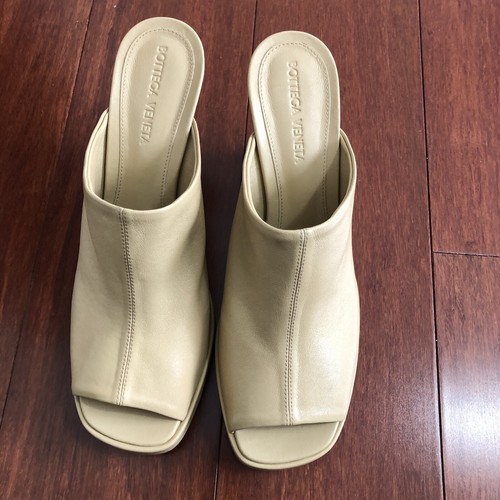 Pre-owned Bottega Veneta Final $  90 Leather Napa Platform Slide Cane Sugar Eu38.5 Us8.5