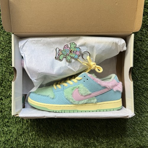 NIKE NIKE X VERDY SB DUNK LOW PRO "VISTY" - FN6040-400 - SIZE 9.5 SHIPS ASAP