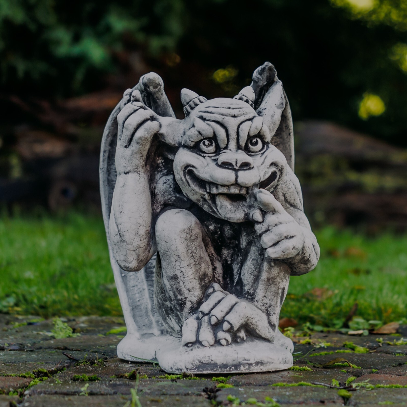 Gargoyle Figur Auf Sockel – 38 Cm Hoch, 16 Kg, Frostsicher Aus Steinguss, Für Garten & Außenbereich