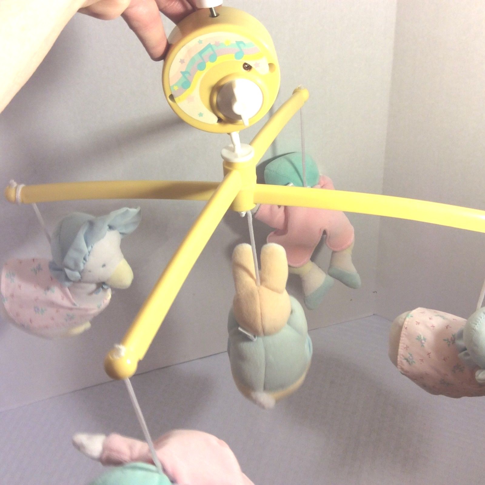 Beatrix Potter Peter Rabbit And Friends Musical Mobile Jemima Jeremy 1993