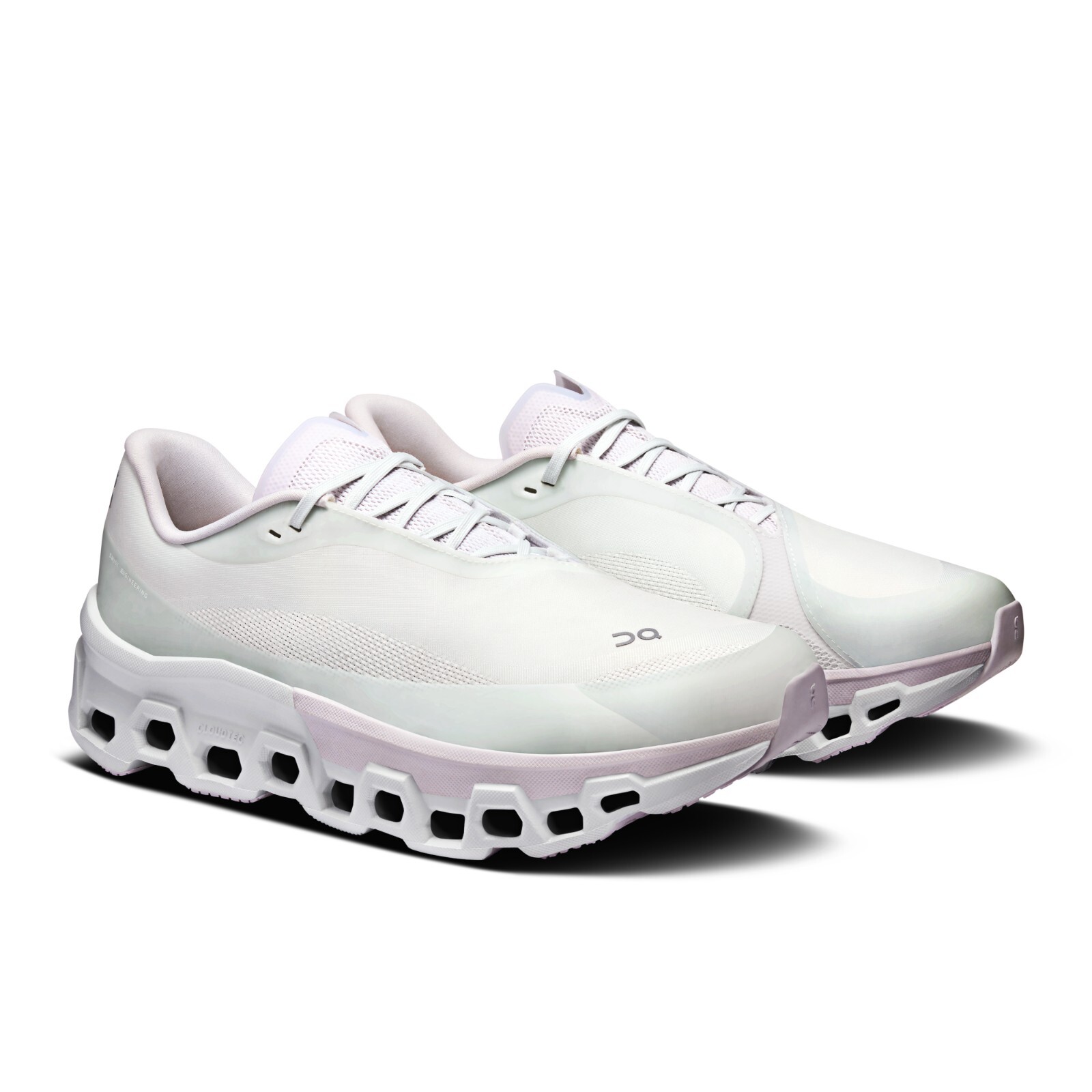 mooonです Men's On Running Cloudmonster in Alloy/Silver - Max Cushion