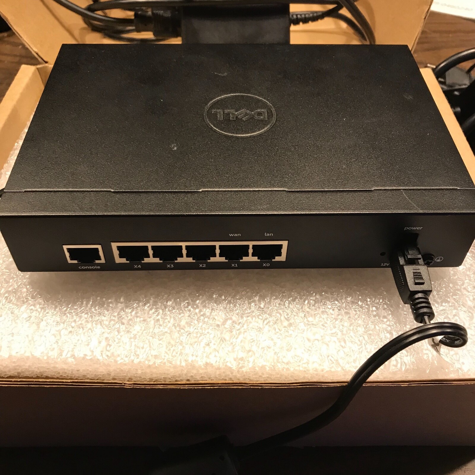 Dell SonicWALL TZ300 1.6Ghz 1GB RAM VPN Firewall Security Device Unregistered