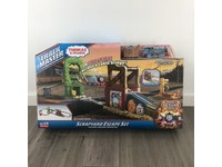 scrapyard escape set