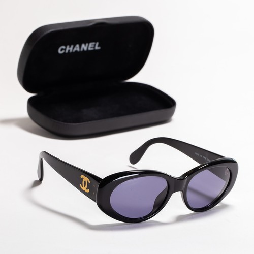 【美品】CHANEL sunglasses vintage case coco 美品】CHANEL sunglasses vintage case coco