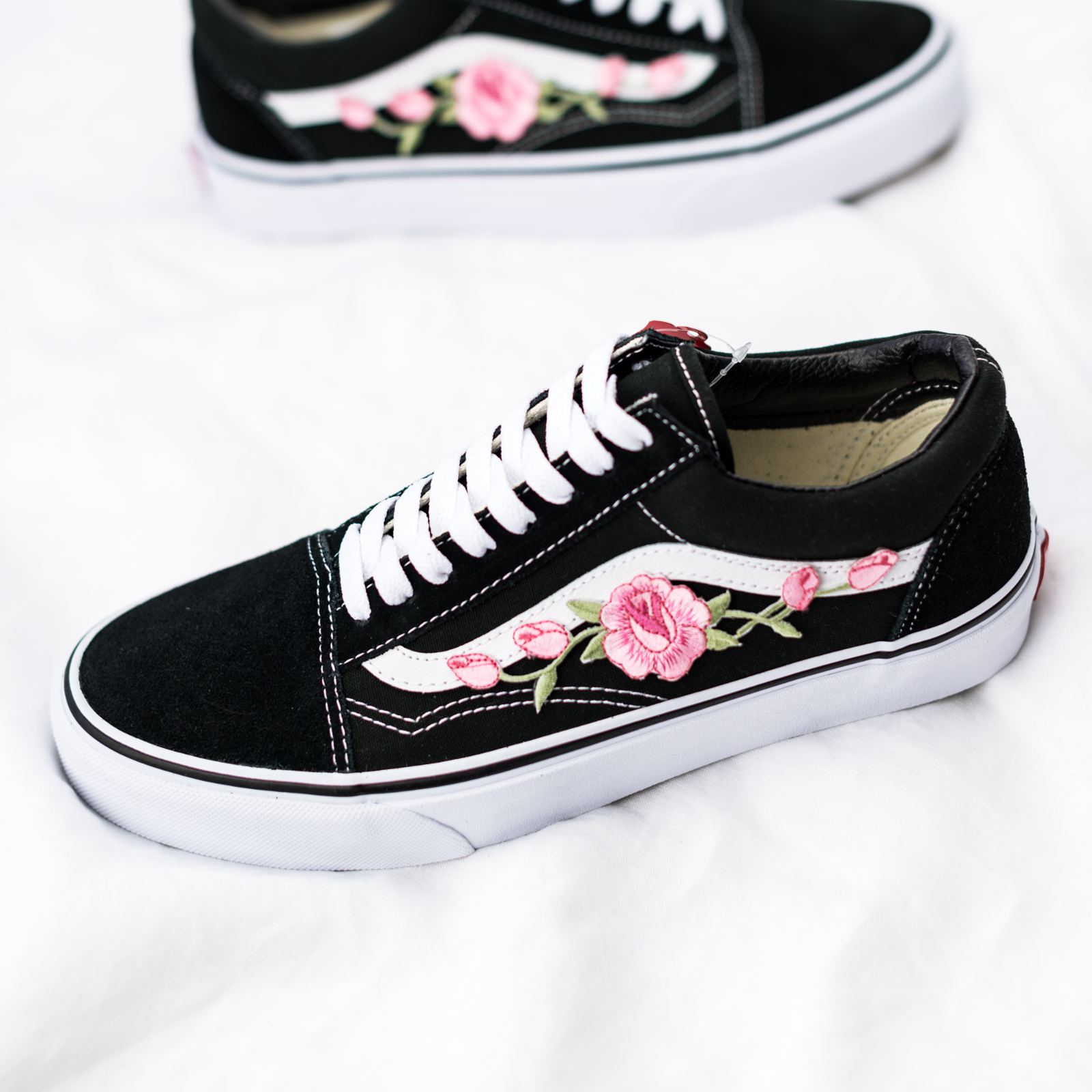 VANS VANS OLD SKOOL CUSTOM ROSA ROSE PATCH [EUR 34.5-48] UNISEX BLUMEN ROSEN SNEAKER