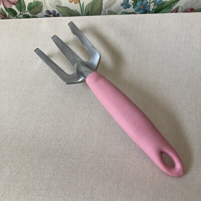 Longaberger RARE TOMBOYTOOL Handheld Garden Cultivator Fork Pink BrandNew/OrgPkg