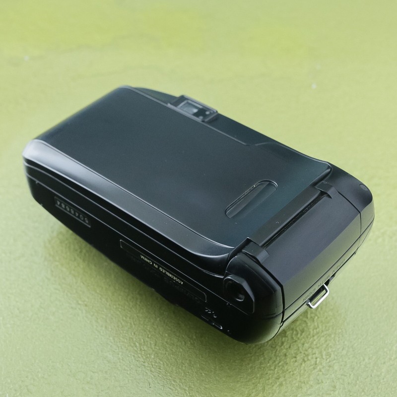 Olympus μ mju multi af zoom 35-70 black all weather camera Japan