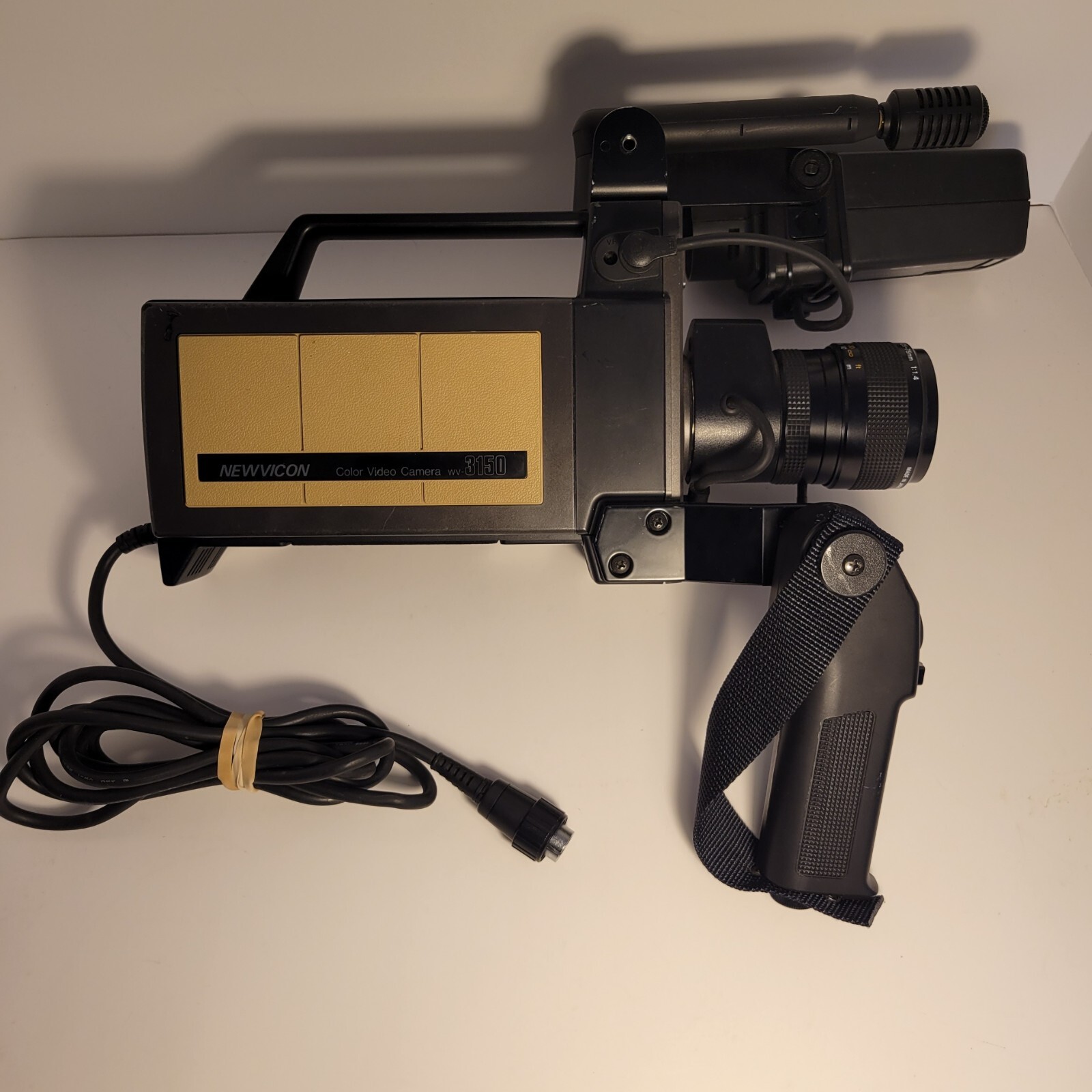 Untested Panasonic Color Video Camera Newvicon WV-3150 Set Untested Panasonic Color Video Camera Newvicon WV-3150 Set