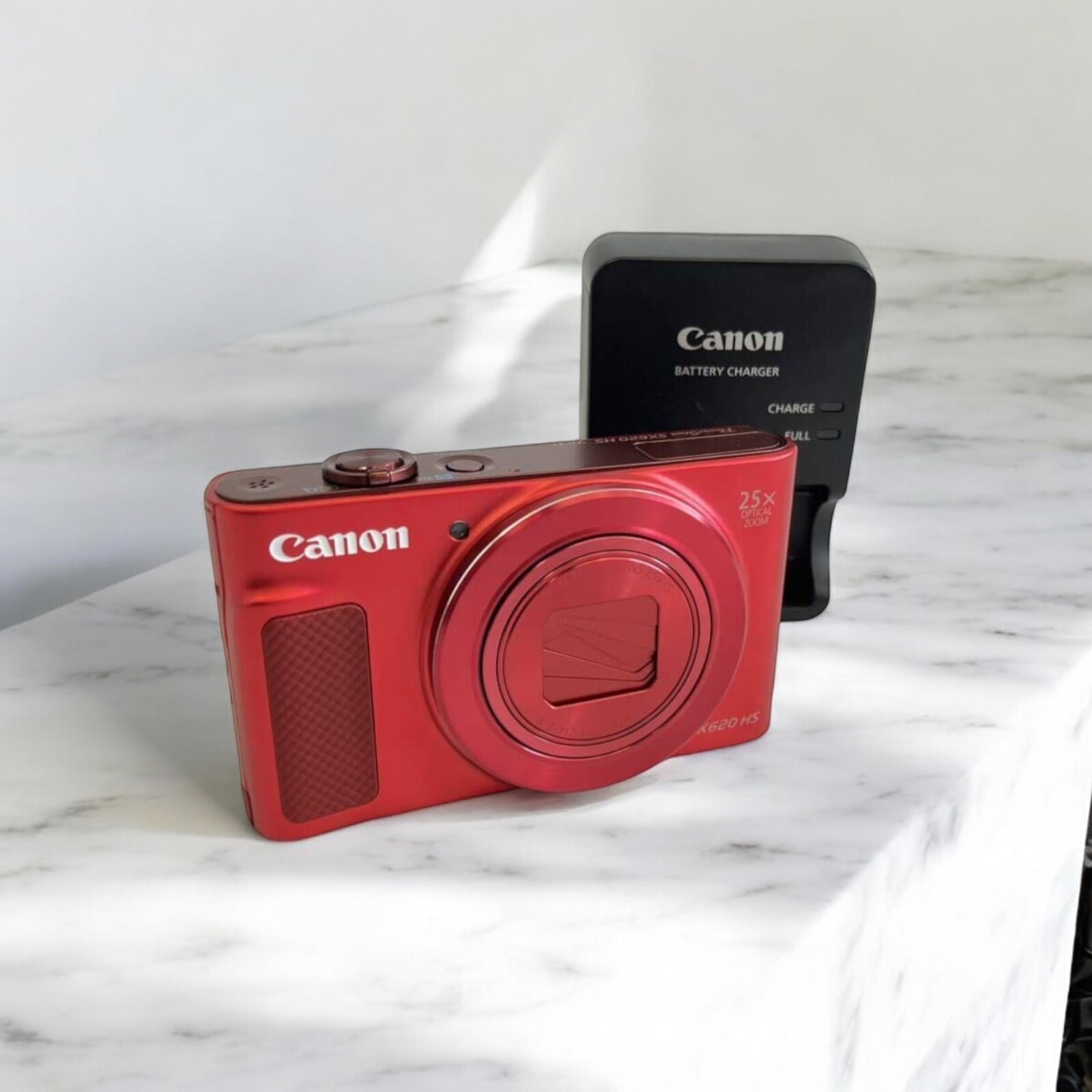 Canon PowerShot SX620 HS レッド Canon PowerShot SX620 Digital Camera - Powerful 25x Optical Zoom