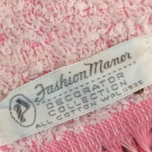 Vintage JC Penney Pink Floral Bath Towel Kitsch Cotton NOS Fashion Manor