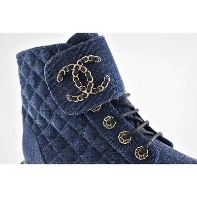 Pre-owned Chanel 21a Blue Black Quilted Cc Chain Combat Lace Up Tie Ankle Short Boots 38.5