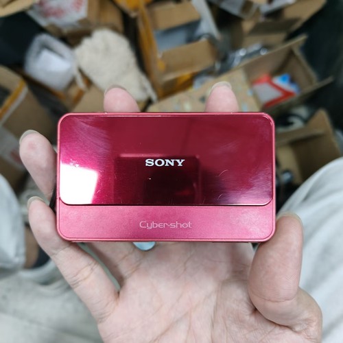 SONY デジタルカメラ Cyber-Shot レッド　DSC-T110 Amazon.com : Sony Cyber-Shot DSC-T110 16.1 MP Digital Still
