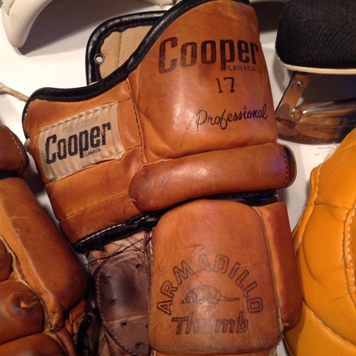 VTG Cooper CCM Shin Elbow Pad Gloves Skates Ice Hockey Equipment BUNDLE Man Cave