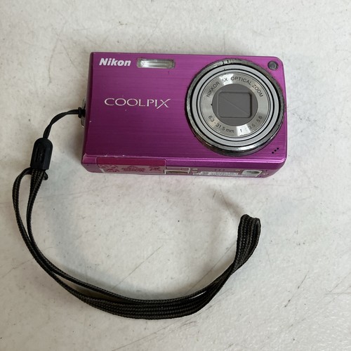 Nikon Coolpix S550 10.0 MP Pink Digital Camera No Battery Or