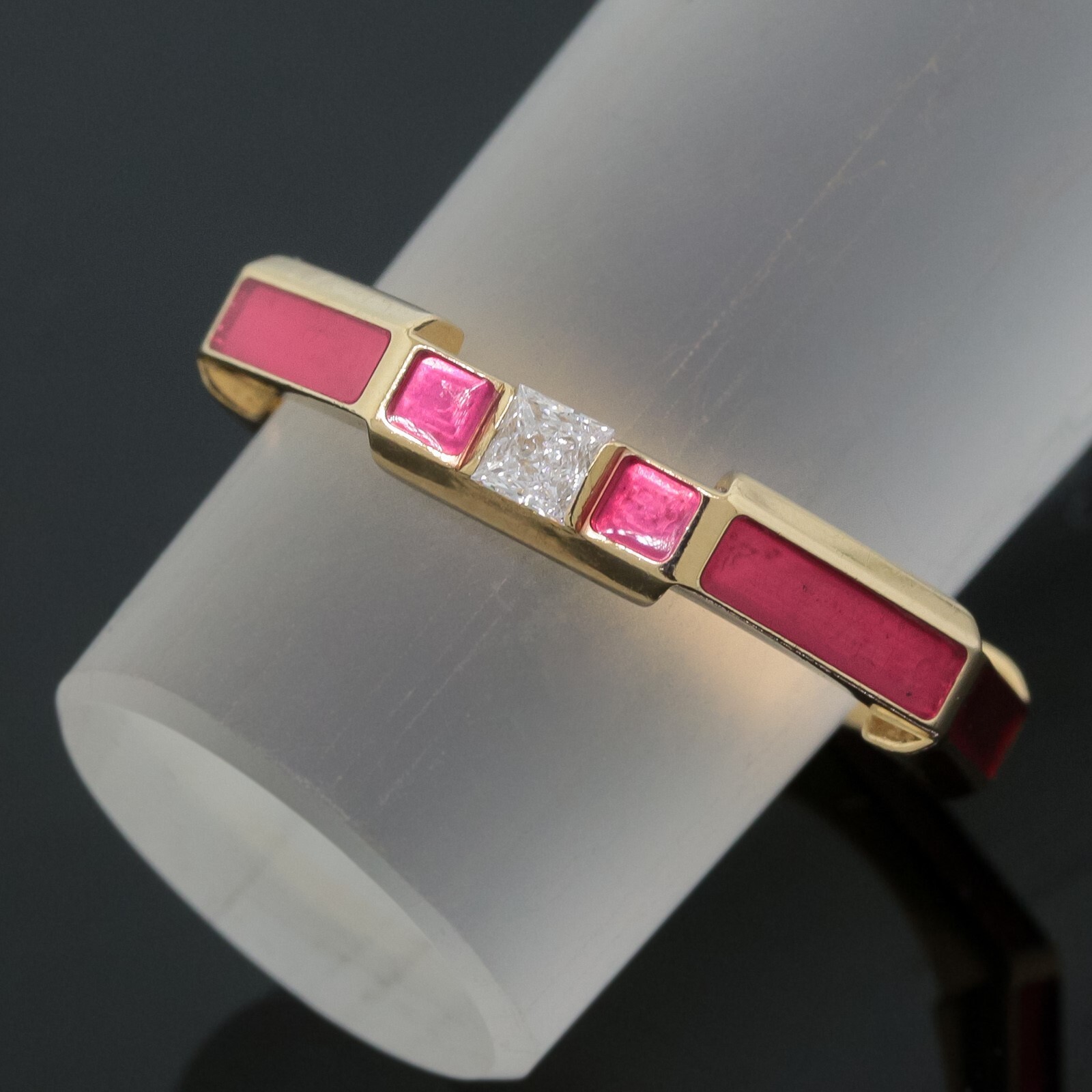 Gucci Link To Love Red Enamel Diamond Stack Band Ring Size Gucci Link To Love Red Enamel Diamond Stack Band Ring Size