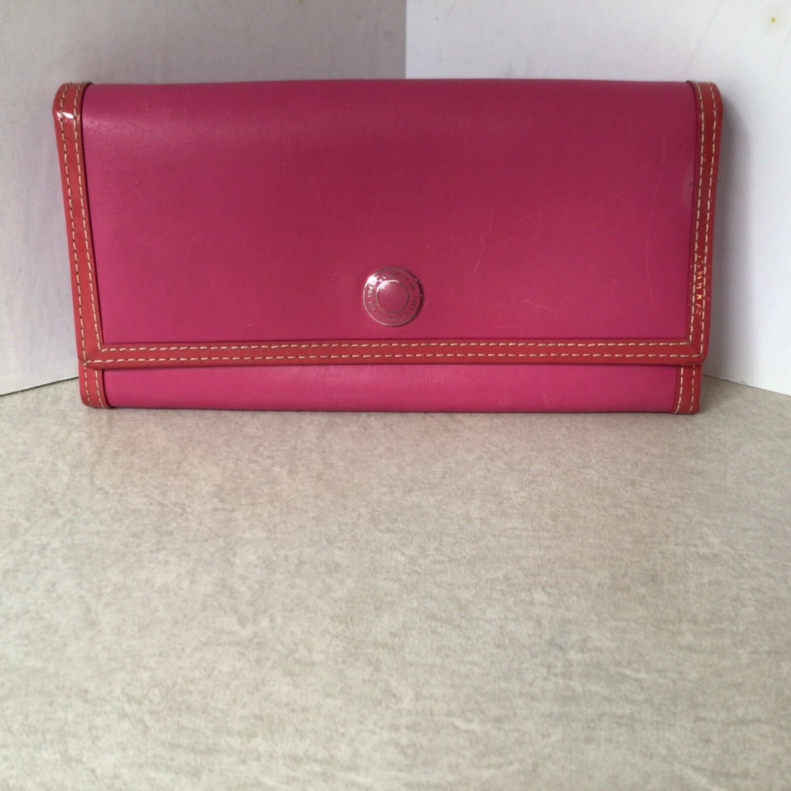 COACH Pink Leather Wallet Coin Pouch CC Slots Snap Closure