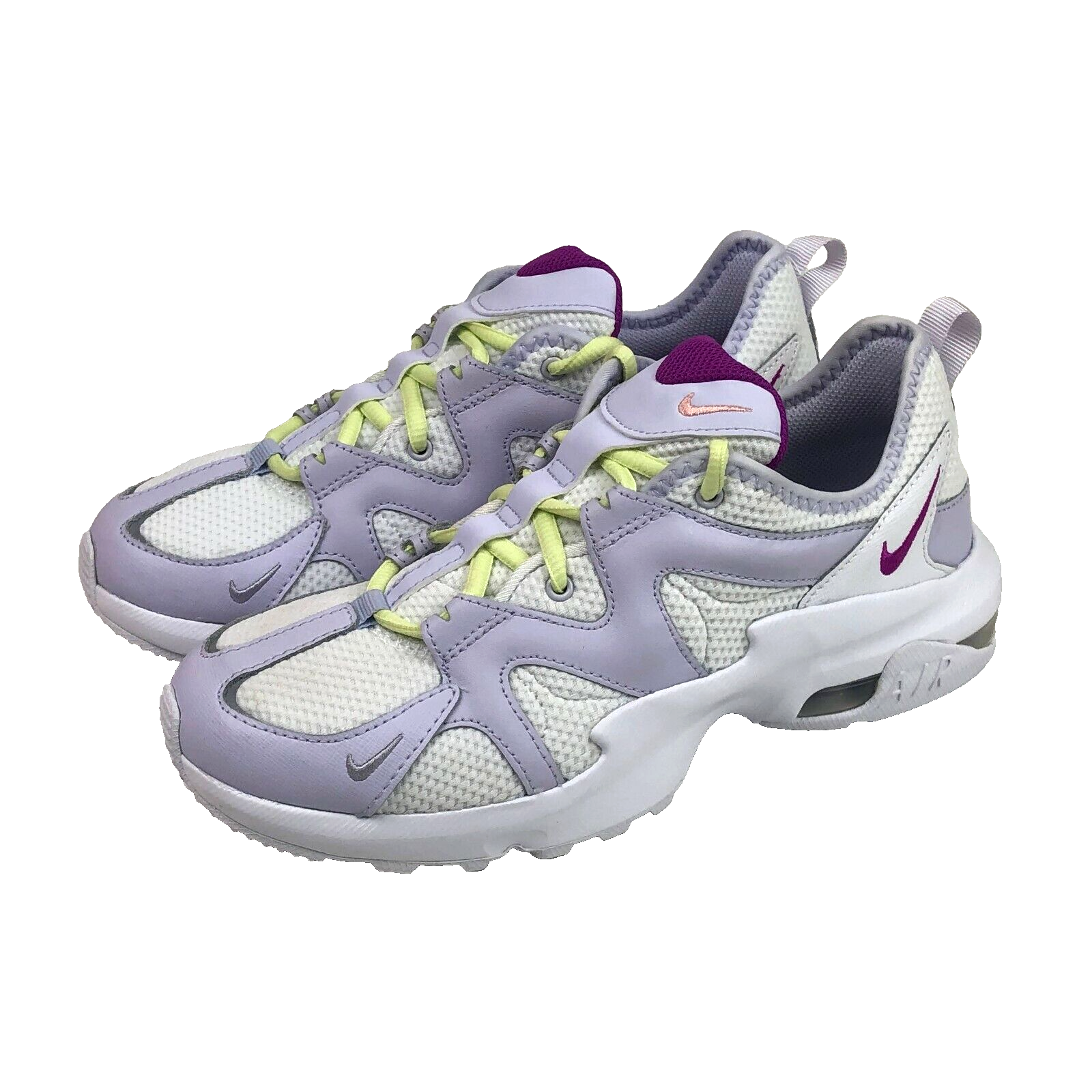 Size 7.5 Women's Nike Air Max Gravitation Sneakers AT4404-104
