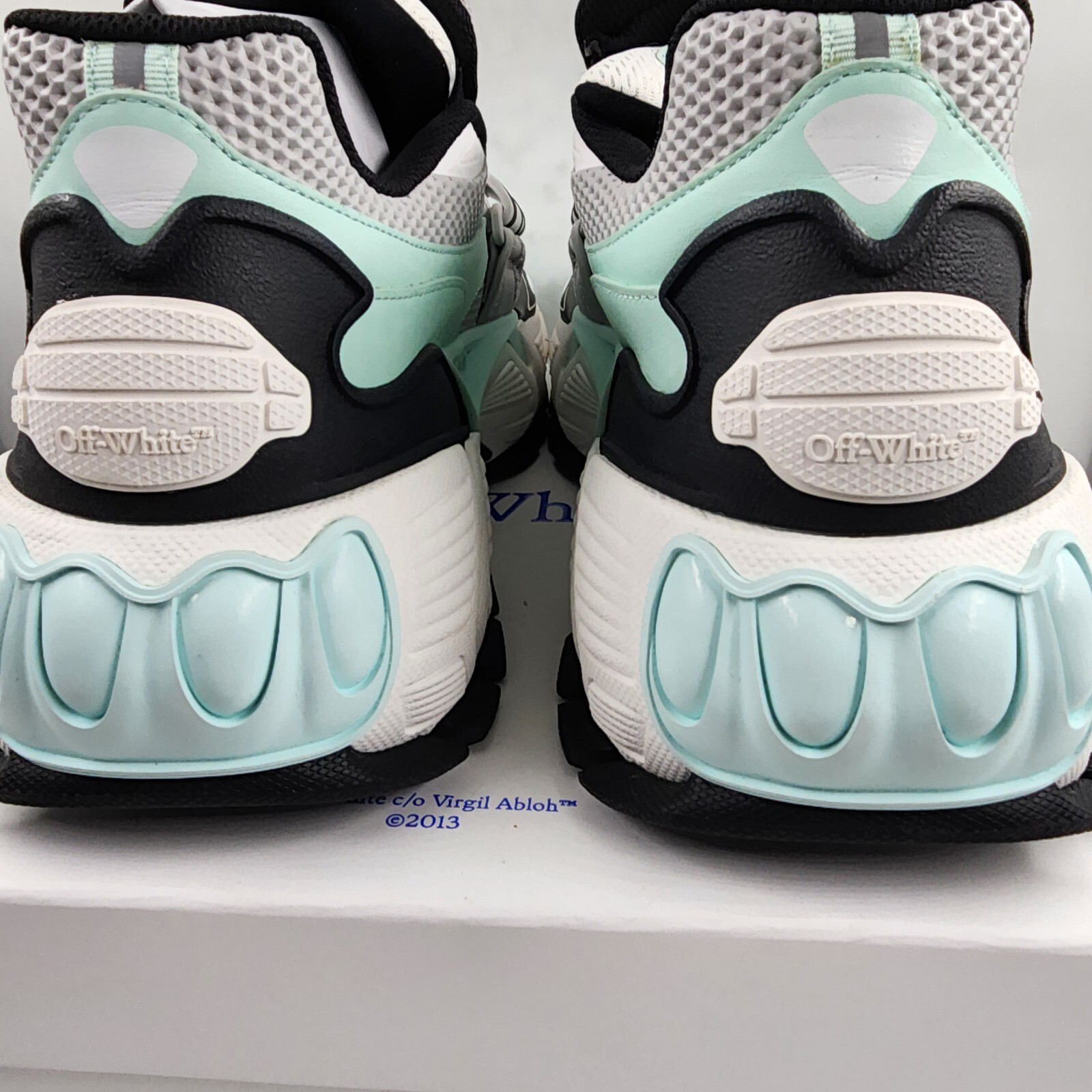 Off-White Glove Slip On Sneakers Women's 45/12 US Light Grey/Seafoam Round Toe - Picture 8 of 17