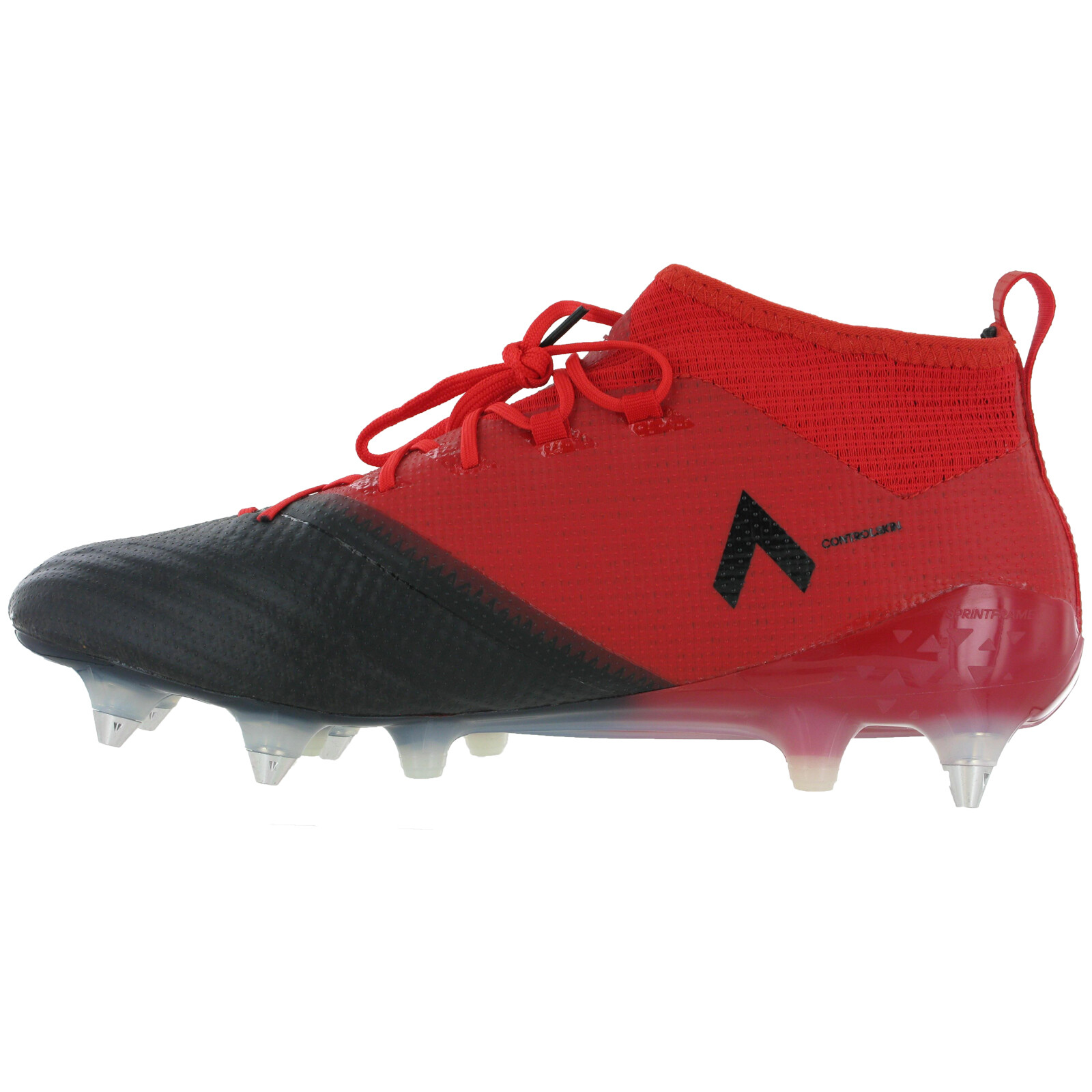studded soccer cleats